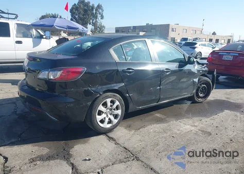 2010 Mazda Mazda3 I Sport из США, поврежденный, VIN JM1BL1SF8A1236480